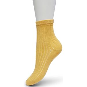 Bonnie Doon Korte Zachte Glitter Sokje met Opengewerkt Ribpatroon Dames Amber Geel maat 36/42 - Glitter - Zacht Metalic draad - Gladde Teennaad - Luxe - Trendy - Polyamide Vochtregulerend - Mode - Uniek - Amber Yellow - BP231404.117