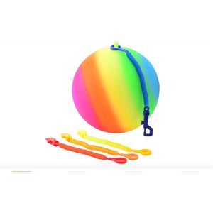 Regenboog bal - Bungee Ball - Rainbow Bungee Ball - Bal met koord - rood - opblazen - Buitenspelen bal - strandbal - rainbow beachball - terugkomende bal - bal met twee functies