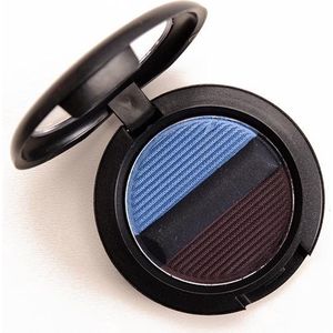 MAC studio sculpt shade and line eyeshadow Indigo blend