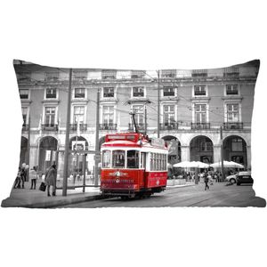 Sierkussens - Kussen - Zwart-wit foto met een rode tram - 50x30 cm - Kussen van katoen