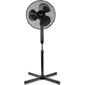 Nedis Staande Ventilator - Diameter: 400 mm - 3 Snelheden - Zwenkfunctie - 40 W - Verstelbare hoogte - Uitschakeltimer - Afstandsbediening - Zwart