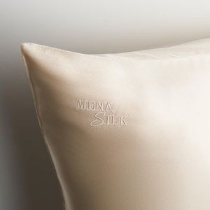 MenaSilk Zijden Kussensloop – Ecru – 60×70 cm – 100% Moerbeizijde – Charmeuse – OEKO-TEX keurmerk- Geschenkdoos
