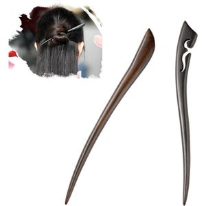 Houten haarstokjes beige siermotieven - houten haarstok sier - haabruin haarstok - haarpin - bruine haarpin - haaraccessoires om haar op te steken - haarsieraden - haar opsteken sierlijke haarproducten - haarpinnen hout - 2 stuks