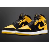 Air Jordan - 1 Mid SE - Sneakers - Zwart - Leer