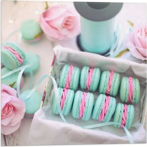 Vlag - Blauwe Macarons Gevuld met Roze Vulling - 50x50 cm Foto op Polyester Vlag