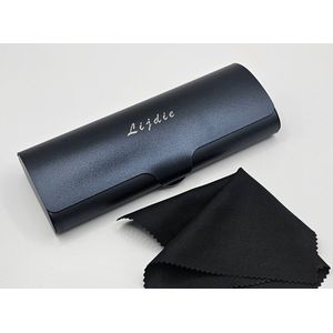 Aluminium brillenkoker met JOUW NAAM, harde slijtvaste praktische brillendoos met naam / doos met gravure / zwarte metalen koker / brillenkoker en microvezeldoekje/ boîte / Aland optiek / hard case / harde hoes van metaal / cadeau moederdag vaderdag