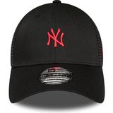 New Era New York Yankees Home Field Black 9FORTY Trucker Cap
