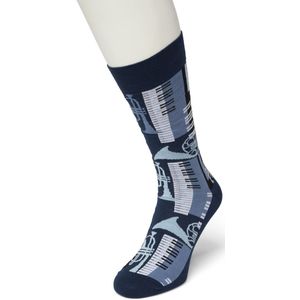 Bonnie Doon Heren Sokken met Muziek Print maat 40/46 Donker Blauw - Thema Sokken - Muzieknoten - Cadeau Sokken - Word je Happy en vrolijk van - Zacht Katoen met Gladde Teennaad - Comfortabel - Perfect Cadeau - Music - Insignia Blue - BT992117.249