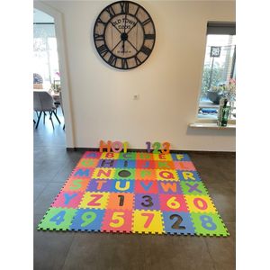Figuretta Speelmat XL - Puzzelmat - 86 delig - Puzzel - Alfabet en Cijfers - 180 x 180 cm