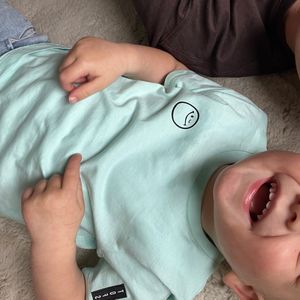 T.O.F.S. Tiny Smile Teal T-shirt mt 86-92