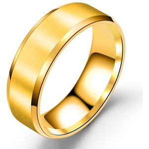 Heren Ring Goud kleurig met Strak Gepolijste Rand - Staal - Ringen Mannen Dames - Cadeau voor Man - Mannen Cadeautjes