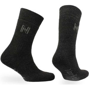 Norfolk - Wandelsokken - Merino wol en Bamboe Mix - Thermische Zacht en Warme Outdoorsokken - Merino wol sokken - Thermosokken - Sokken Dames - Sokken Heren - Wollen Sokken - Donker Zwart - Maat 35-38 - Gabby