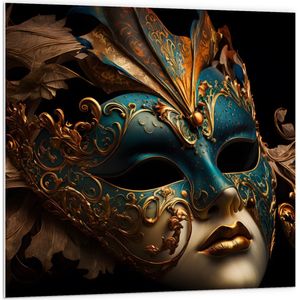 PVC Schuimplaat- Venetiaanse carnavals Masker met Blauwe en Gouden Details tegen Zwarte Achtergrond - 100x100 cm Foto op PVC Schuimplaat