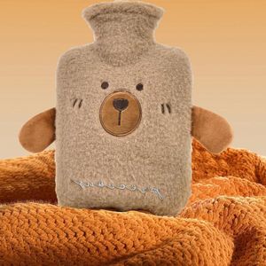 Allecto Plus - Warmwaterkruik met kasjmier overtrek voor buik rug benen - cadeau familie vrienden - 2 liter - warm - pluizig