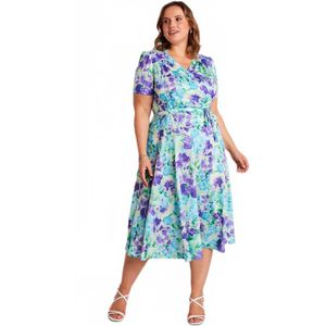 Gebloemde wikkeljurk tot halverwege de lengte