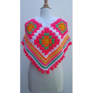 Kinder poncho/cape gehaakt in roze, oranje, geel, groen, wit met bolletjesrand handgemaakt in hippe felle kleuren