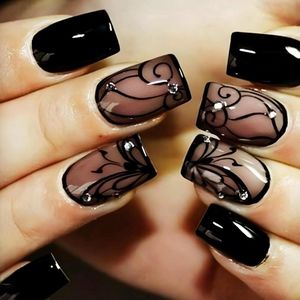 Press Nail Set with 24pcs Adhesive Nails - Elegant French Nails For Sticking - Includes Jelly Glue And Nail File - Comfortable And Fast