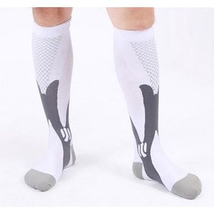 MeditorPlus Sportkousen - Compressiesokken - Compressiekousen - Steunkousen - Hardloopsokken Outdoor - Set van 2 Paar Wit -  S/M