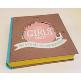 For Girls Only!  -  Het boek met alle antwoorden