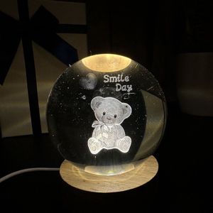 Klarigo® Nachtlamp – 3D LED Lamp – Glazen Bol – Warm Licht – Bureaulamp – Nachtlampje Kinderen – Creative lamp
