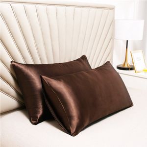 2-delige satijnen kussensloop - zacht en zijdeachtig bedkussen - envelopsluiting - anti-mijt en hypoallergeen - beschermt haar en huid tegen rimpels - 51x76cm - Donkerbruin