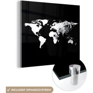 MuchoWow® Glasschilderij 20x20 cm - Schilderij acrylglas - Wereldkaart - Leeuw - Zwart Wit - Foto op glas - Schilderijen