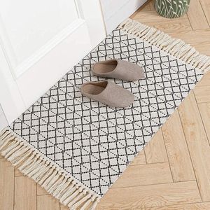 Boho tapijt, katoen geweven tapijten met kwastjes rasterpatroon wasbaar vloerkleed retro loper voor woonkamer slaapkamer voordeur keuken 60x90cm (zwart)
