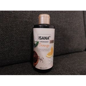ISANA Aromabad Sinaasappel - 300 ml | Onstpannende Badolie met Sinaasappel en Sandelhout - pH-neutraal | Limited Edition Badgeur