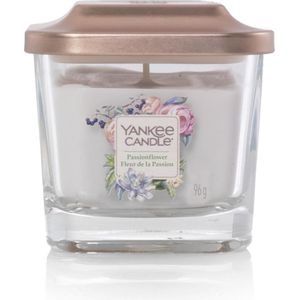 Yankee Candle - Elevation Passionflower Candle - A scented candle