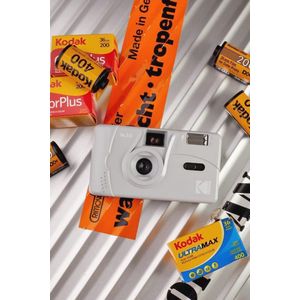 Herbruikbare 35 mm Camera met Vaste Groothoeklens en Ingebouwde Flitser