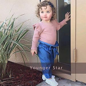 Baby Meisjes Romper en Denim Broek Set - Stijlvolle Kleding voor Pasgeborenen