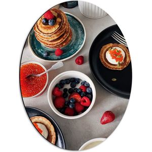 Dibond Ovaal - Pannenkoeken met Toppings - 42x56 cm Foto op Ovaal (Met Ophangsysteem)