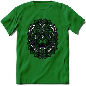 Leeuw - Dieren Mandala T-Shirt | Paars | Grappig Verjaardag Zentangle Dierenkop Cadeau Shirt | Dames - Heren - Unisex | Wildlife Tshirt Kleding Kado | - Donker Groen - M