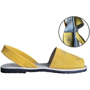 Stravers - Maat 44 Menorquinas Avarcas Oker Geel Leren Spaanse Sandalen Dames Grote Maten