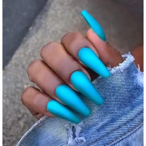 Nep nagels - Plak nagels - 24 stuks - Cofin shape - Licht blauw - Kunstnagels - Press on nails - Almond shape nails - Lange nagels - Fake nails