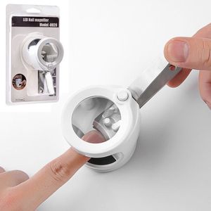 Nagelknipper - Met Vergrootglas en LED Verlichting - Nageltang