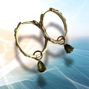 Oorringen - oorbellen - 925 sterling zilver - silver - 14 karaat goud verguld - gold plated - klapsluiting - 3 paar hangers - groene zirkonia - 24 mm incl. hanger