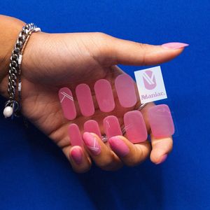 Maniac Nails Gellak Stickers – Robby Rose – 28 stickers voor 2 manicures – 14+ dagen zonder chippen – Uitharden met UV-lamp – Doorschijnend Roze Gel Nagelstickers – Gel Nail Wraps