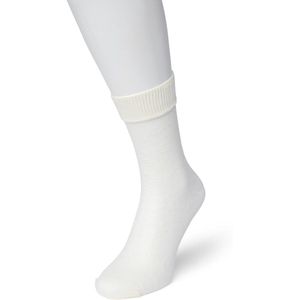 Bonnie Doon Dames Sokken met Kant maat 36/42 Wit - Panty Sokjes - Doorschijnende Sokken - Feestelijk - Semi Transparant - Kanten Sokken - Bloem Patroon - Uitstekende Pasvorm - Flower Sock - Silky White - BP201101.348