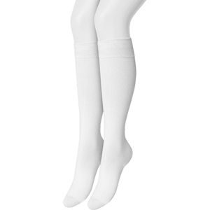 Bonnie Doon Dames Kniekousen Wit maat 35/38 - 2 paar - Knie Kousen - 2-pack - Multipack - Uitstekend draagcomfort - Cotton Knee High - Zakt niet af - Effen - OEKO-TEX - White - OL834302.103