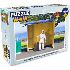 Puzzel Komische astronaut in een bushokje - Legpuzzel - Puzzel 1000 stukjes volwassenen