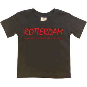 Rotterdam Kinder t-shirt | Rotterdam daar ken ik lekker me eige weze | Verjaardagkado | verjaardag kado | grappig | jarig | Rotterdam | Feyenoord | cadeau | Cadeau | Zwart/rood | Maat 122/128