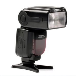 Triopo TR-970 flitser speedlite voor Canon Nikon Olympus Pentax Fuji Sony