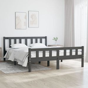 The Living Store Bedframe Massief Grenenhout - Grijs - 195.5 x 145.5 x 69.5 cm - Geschikt voor Matras 140 x 190 cm - Montage vereist