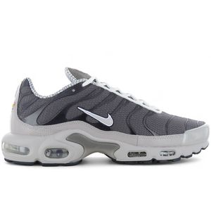 Nike - Air Max Plus - Herenschoenen - Grijs