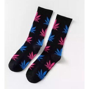 Wietsokken - Cannabissokken - Wiet - Cannabis - zwart-blauw-roze - Unisex sokken - Maat 36-45