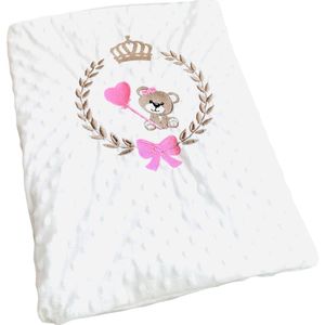 Witte babydeken met een geborduurde beer/White baby blanket with a bear embroidered 95 x 120 cm