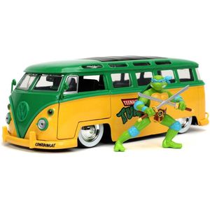 Jada Toys 1/24 VW Bus T1 ""Teenage Mutant Ninja Turtles"" + Leonardo figuur