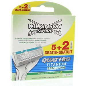 10x Wilkinson Quattro Titanium Sensitive 7 stuks
