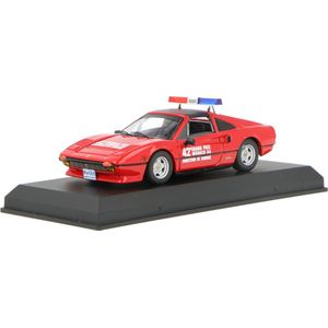 De 1:43 Diecast Modelauto van de Ferrari 308 GTS, Official Safety Car F1 Monaco GP van 1984. De fabrikant van het schaalmodel is Best Models. Dit model is alleen online verkrijgbaar